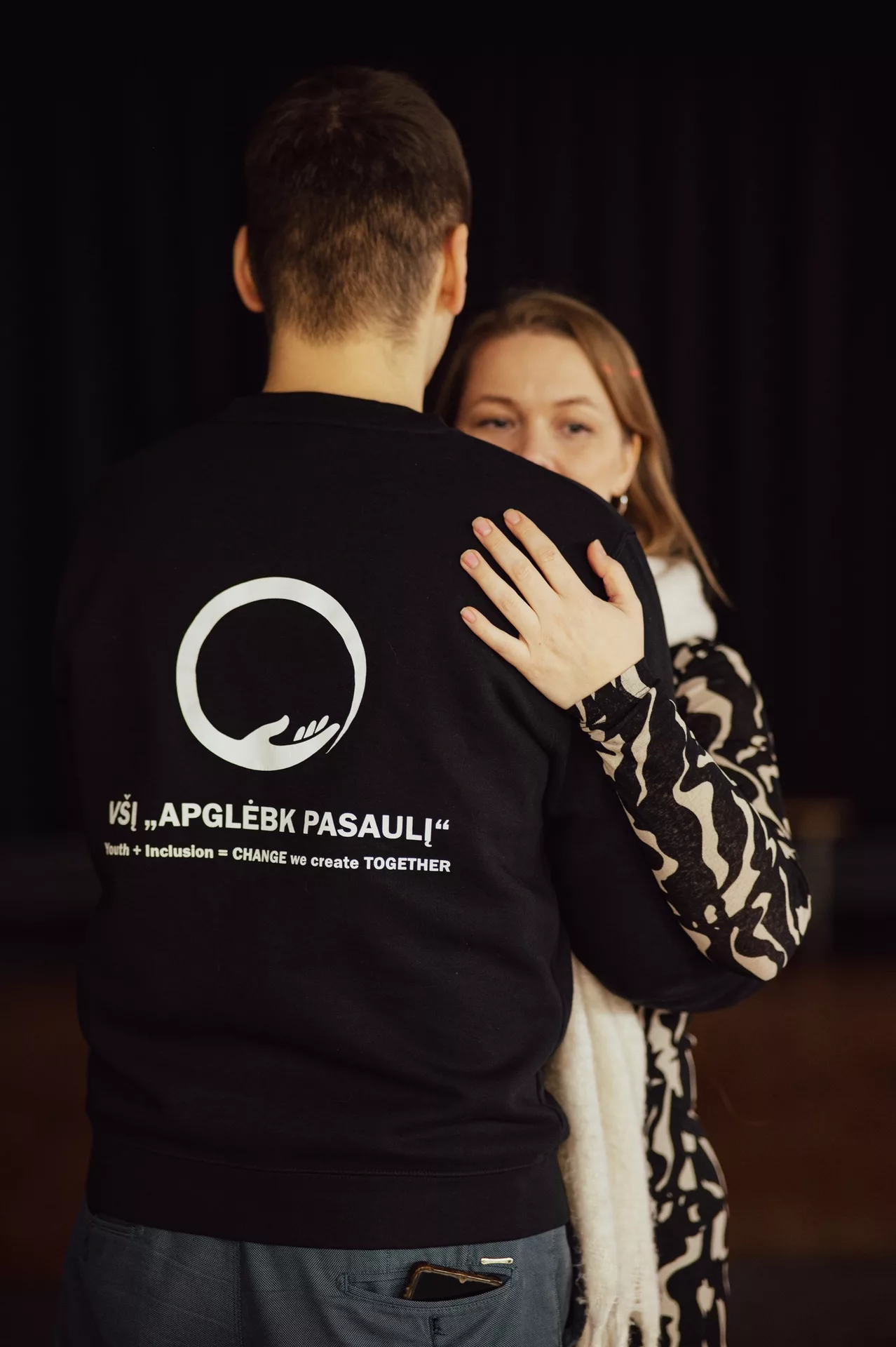 VšĮ Apglėbk Pasaulį bendruomenė